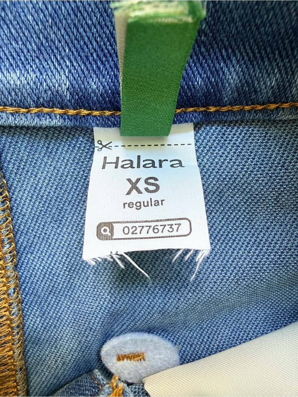 HALARA High-Rise Wide Leg Trouser Jeans - Picture 4 of 8
